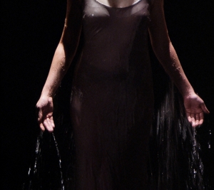 Detalle de la instalación Ocean Without a shore de Bill Viola en PLANTA